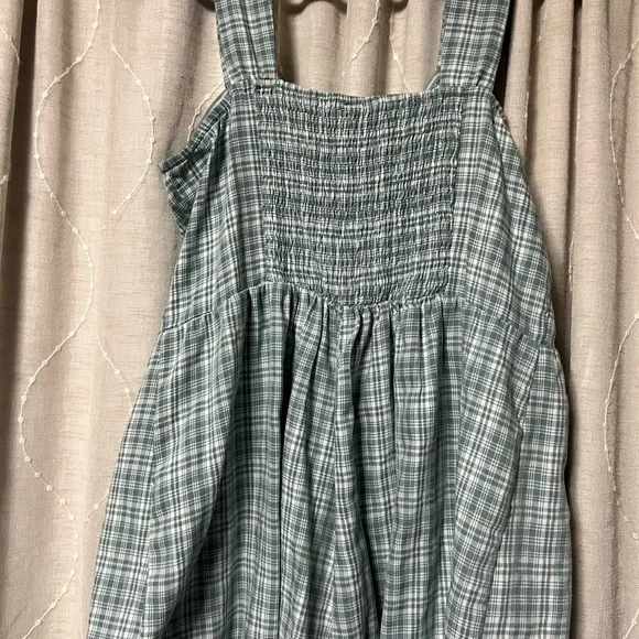 Arula Romper - Picture 4 of 5